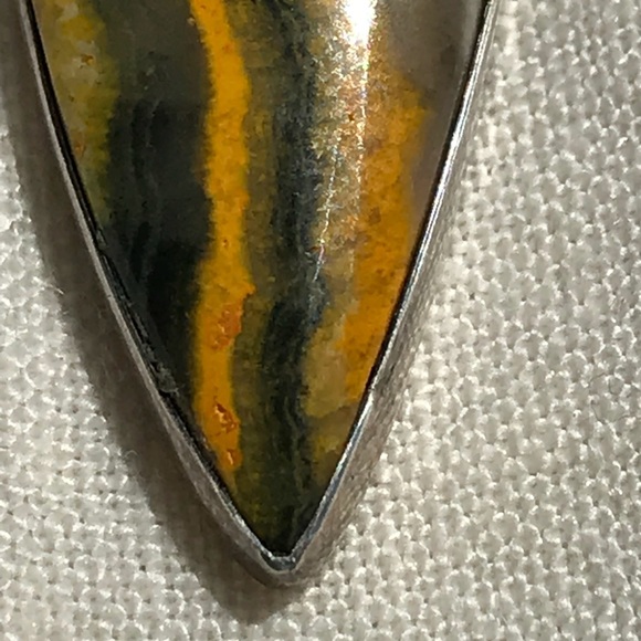 NWOT Artisan Bumble Bee Jasper Pendant - Picture 5 of 7